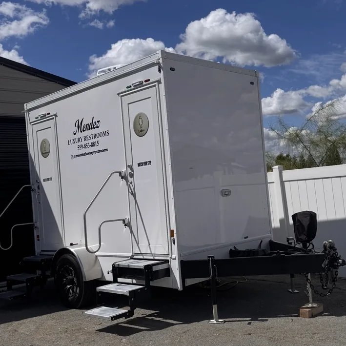 Mendez trailer staged and ready, stairs down